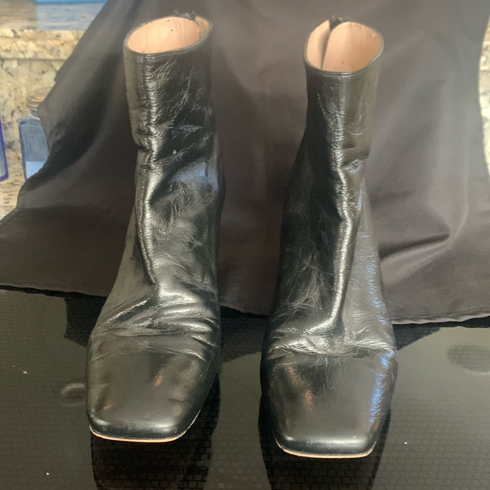 Stuart Weizman Short Boots - image 1